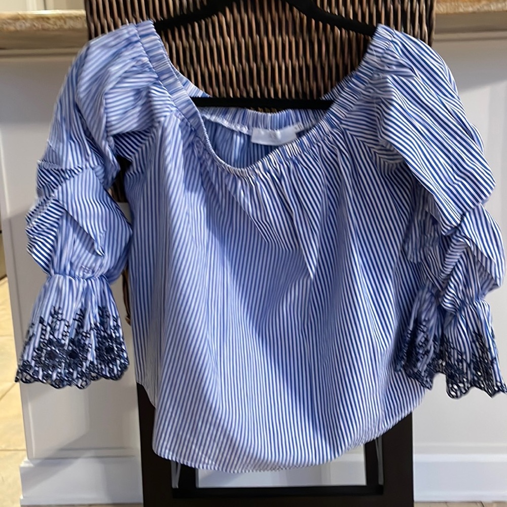 ASTR the label off shoulder long sleeve top